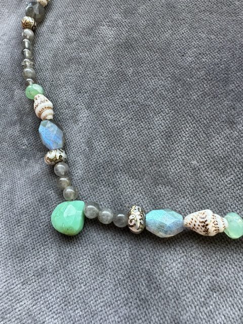 Collier Voyage